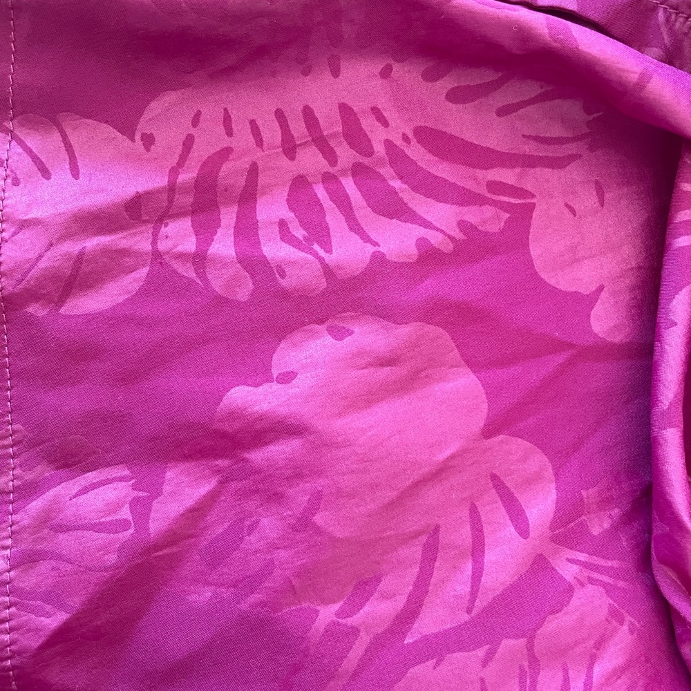 Athleta Botanical Racer Run Short 4.5” - Picture 5 of 7